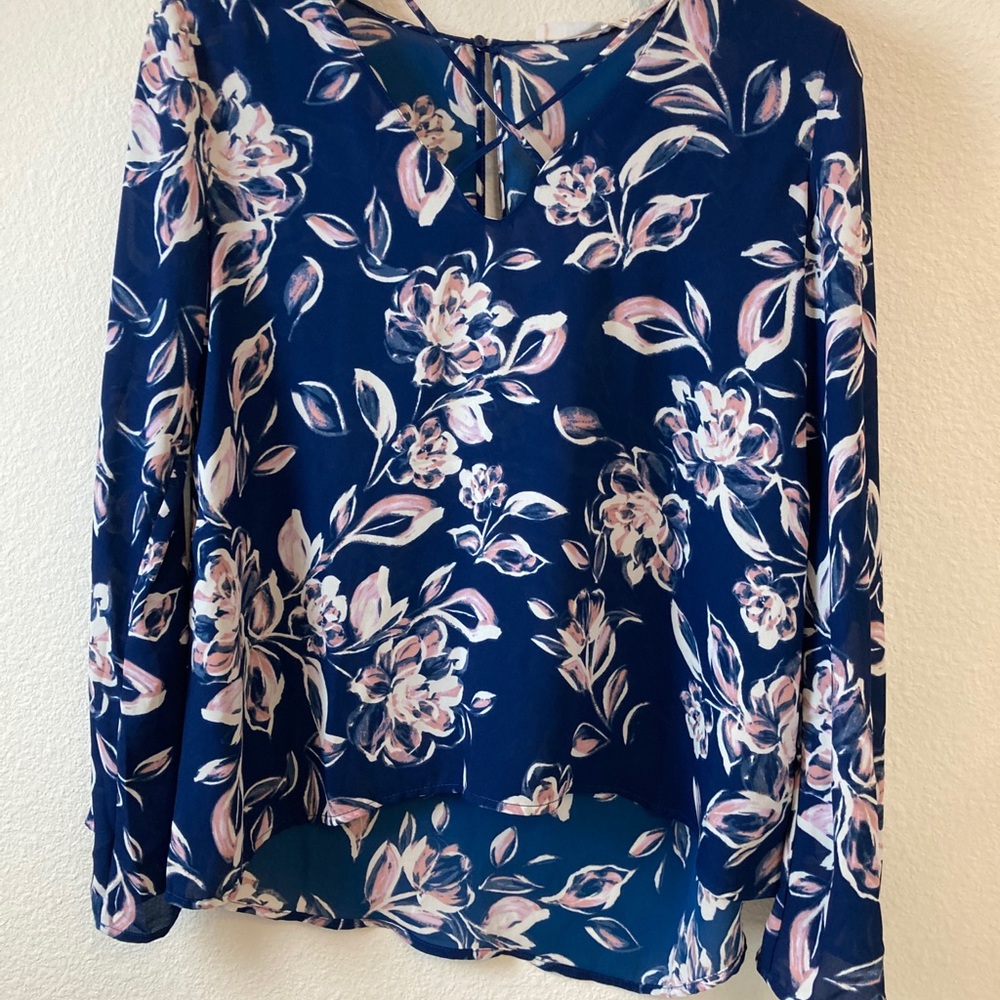 🔴Lush Floral Blouse